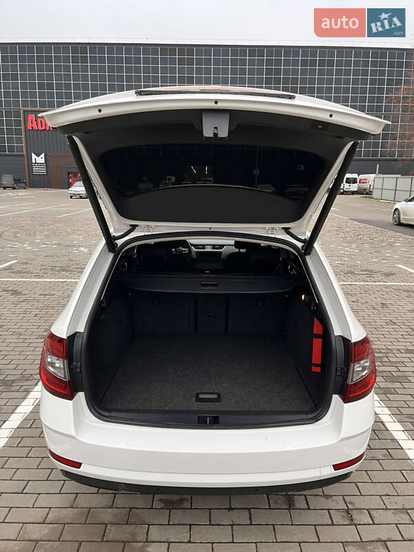 Универсал Skoda Octavia 2017 в Луцке