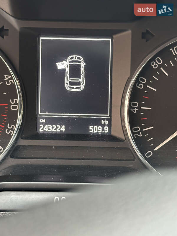 Універсал Skoda Octavia 2014 в Рожище