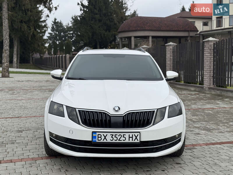 Универсал Skoda Octavia 2017 в Староконстантинове