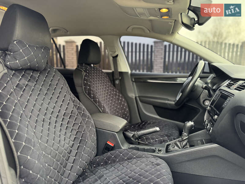 Универсал Skoda Octavia 2017 в Староконстантинове