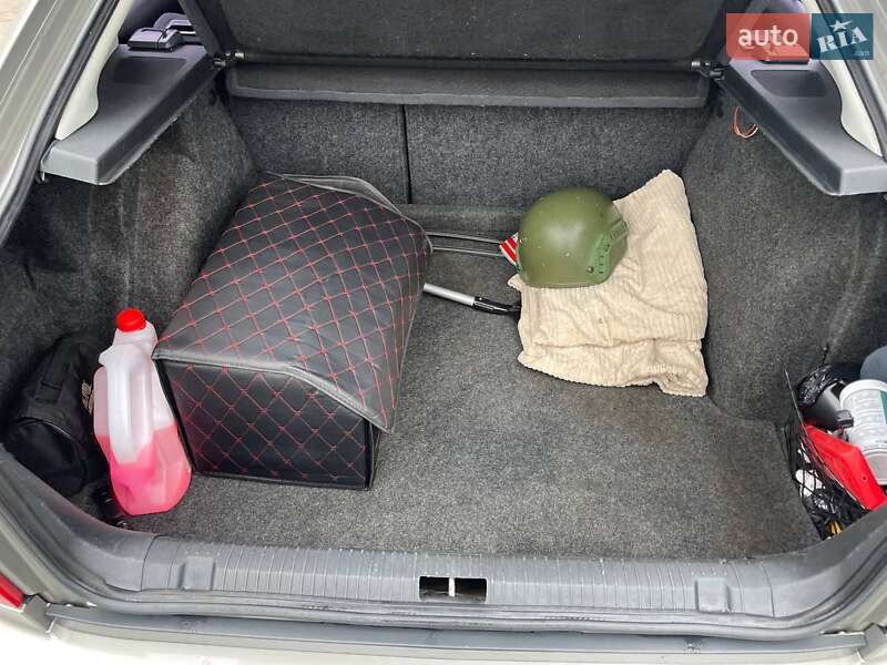 Ліфтбек Skoda Octavia 2008 в Харкові