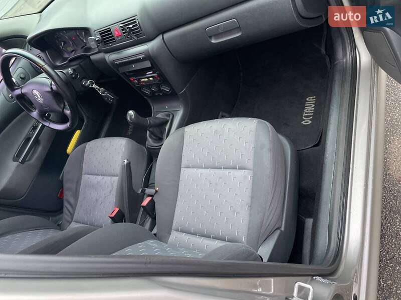 Ліфтбек Skoda Octavia 2008 в Харкові