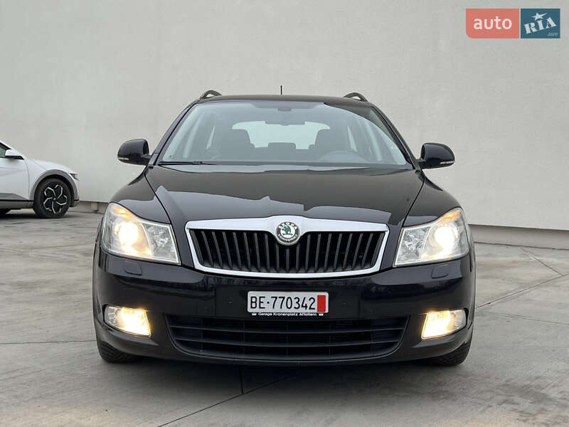 Универсал Skoda Octavia 2010 в Луцке