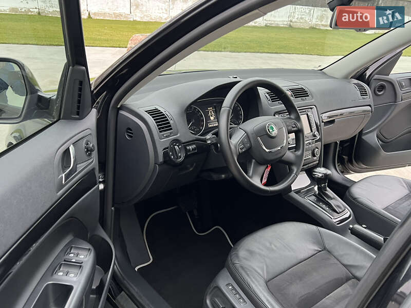 Универсал Skoda Octavia 2010 в Луцке
