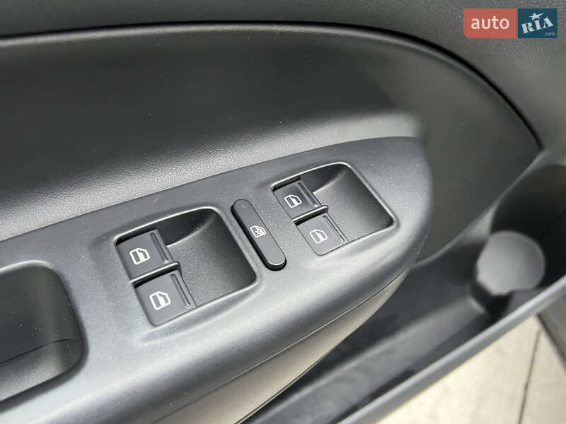 Универсал Skoda Octavia 2010 в Луцке