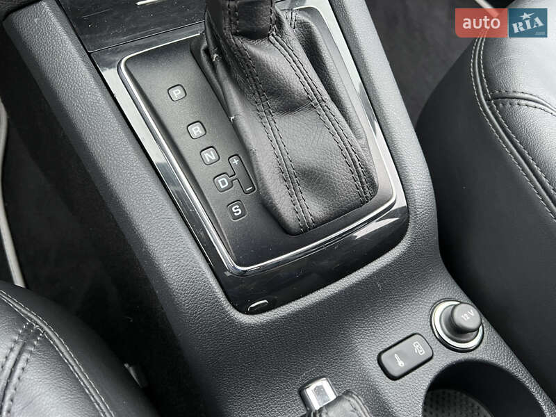 Универсал Skoda Octavia 2010 в Луцке