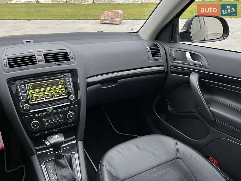 Универсал Skoda Octavia 2010 в Луцке