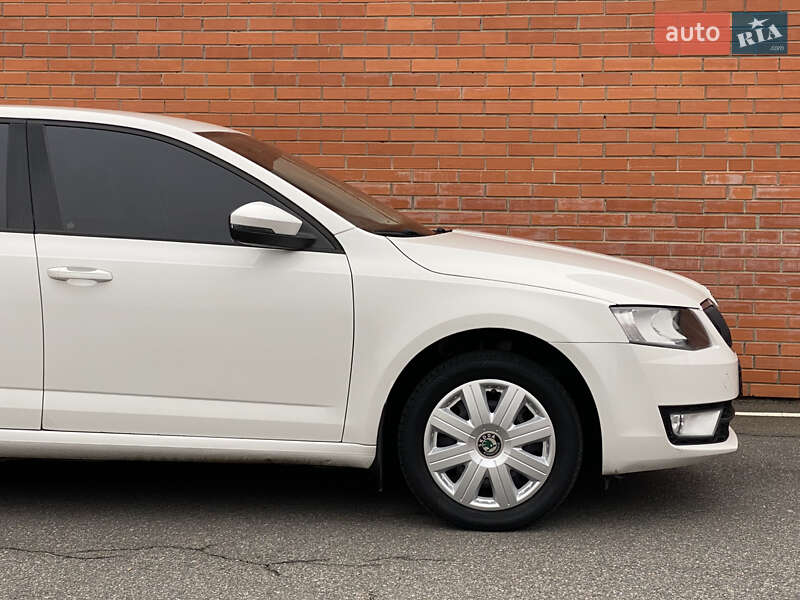 Лифтбек Skoda Octavia 2015 в Киеве фото 19 Лифтбек Skoda Octavia 2015 в Киеве