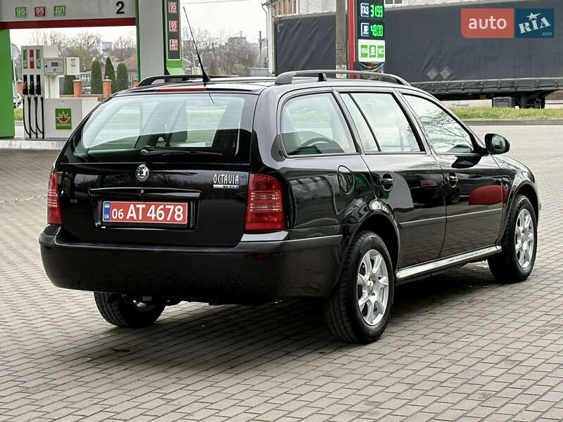 Универсал Skoda Octavia 2009 в Житомире