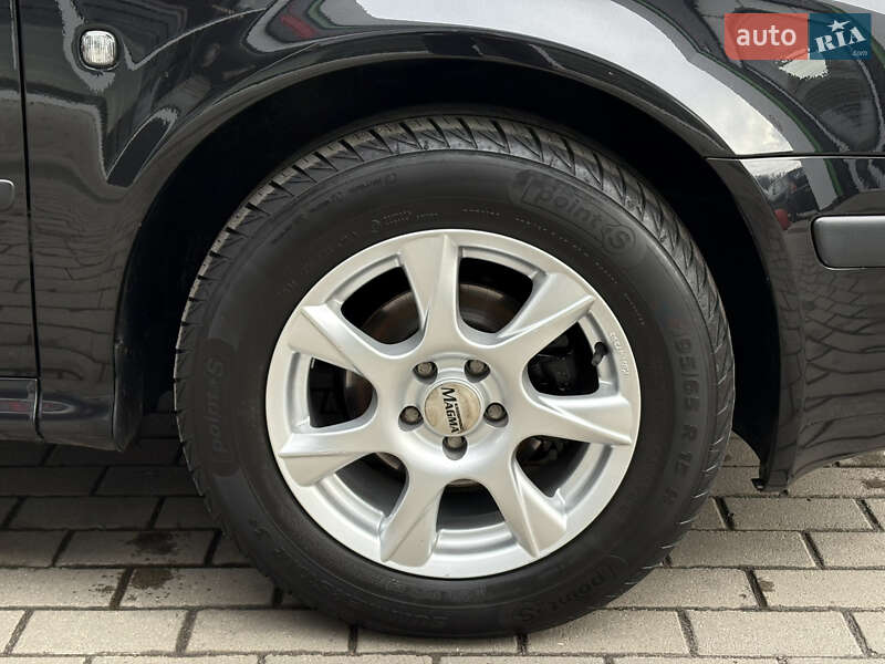 Универсал Skoda Octavia 2009 в Житомире