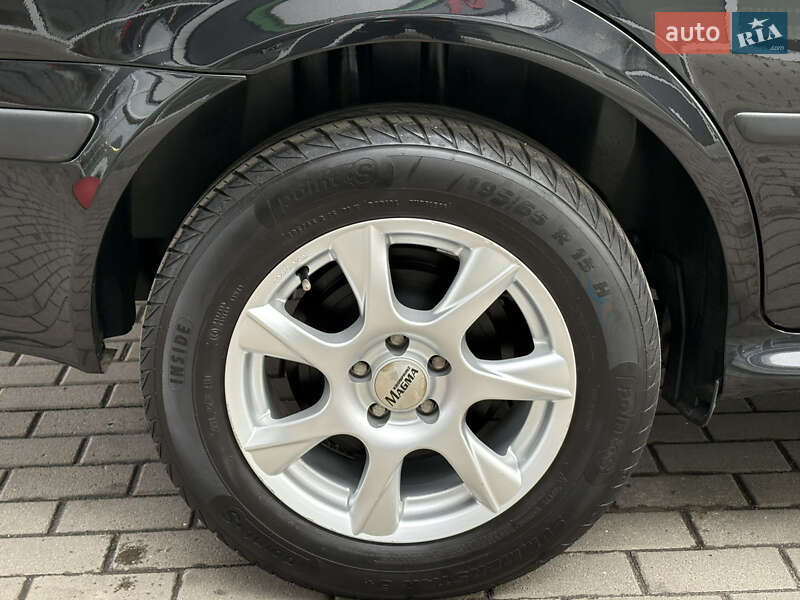 Универсал Skoda Octavia 2009 в Житомире