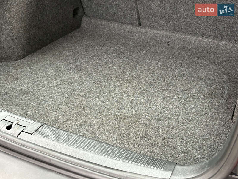 Универсал Skoda Octavia 2009 в Житомире