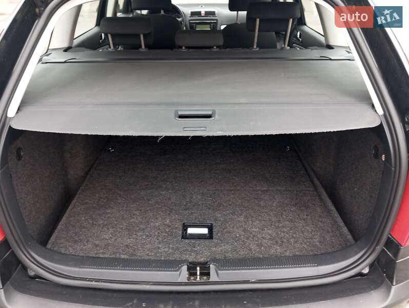 Универсал Skoda Octavia 2009 в Чернигове