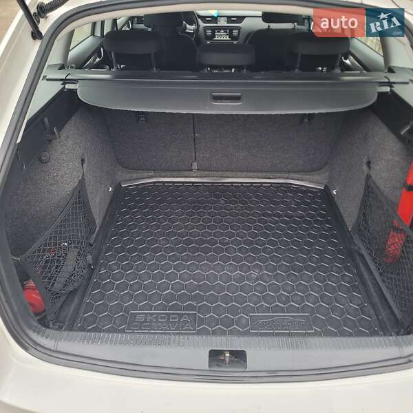 Універсал Skoda Octavia 2016 в Києві фото 8 Універсал Skoda Octavia 2016 в Києві