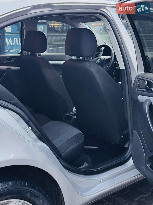 Ліфтбек Skoda Octavia 2007 в Києві