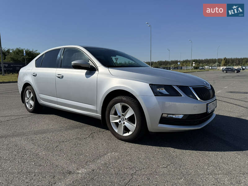Лифтбек Skoda Octavia 2017 в Киеве