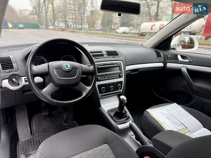 Універсал Skoda Octavia 2010 в Вінниці