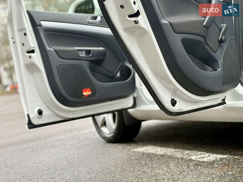 Універсал Skoda Octavia 2010 в Вінниці