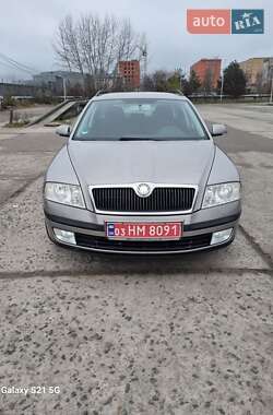 Универсал Skoda Octavia 2008 в Нетешине