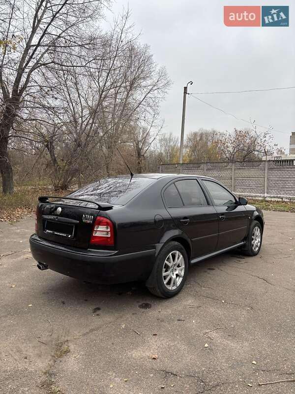 Ліфтбек Skoda Octavia 2006 в Черкасах