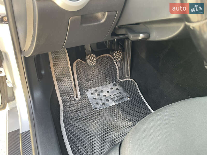 Універсал Skoda Octavia 2011 в Полтаві фото 18 Універсал Skoda Octavia 2011 в Полтаві