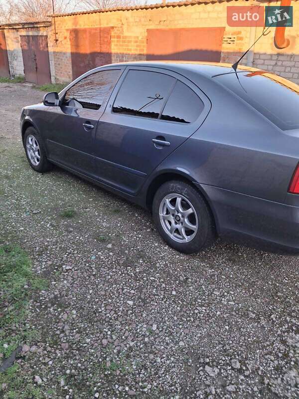 Лифтбек Skoda Octavia 2009 в Кривом Роге