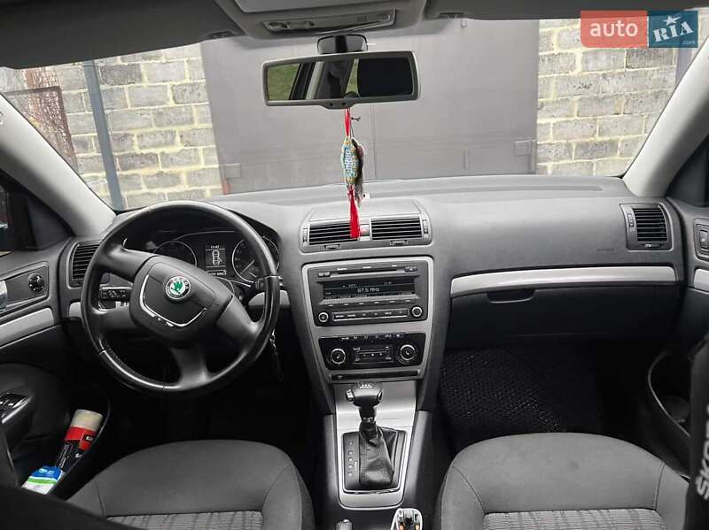 Лифтбек Skoda Octavia 2009 в Кривом Роге