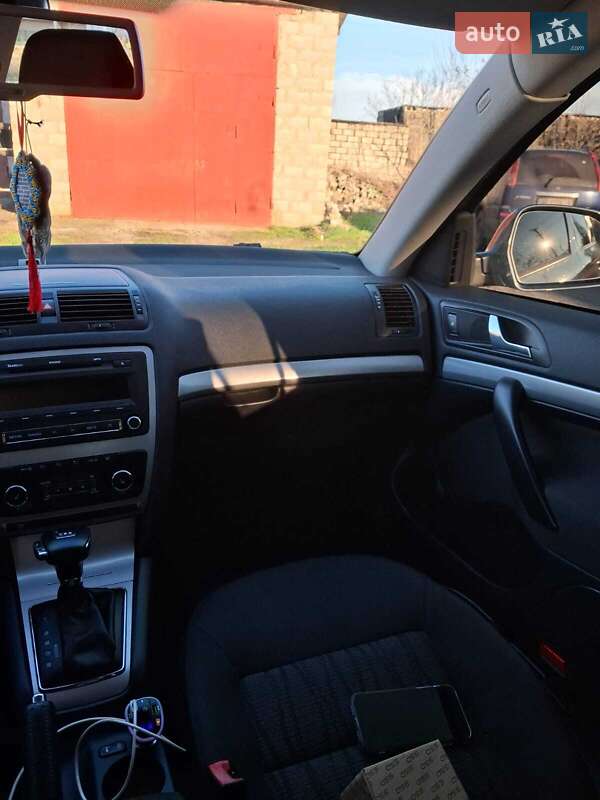 Лифтбек Skoda Octavia 2009 в Кривом Роге