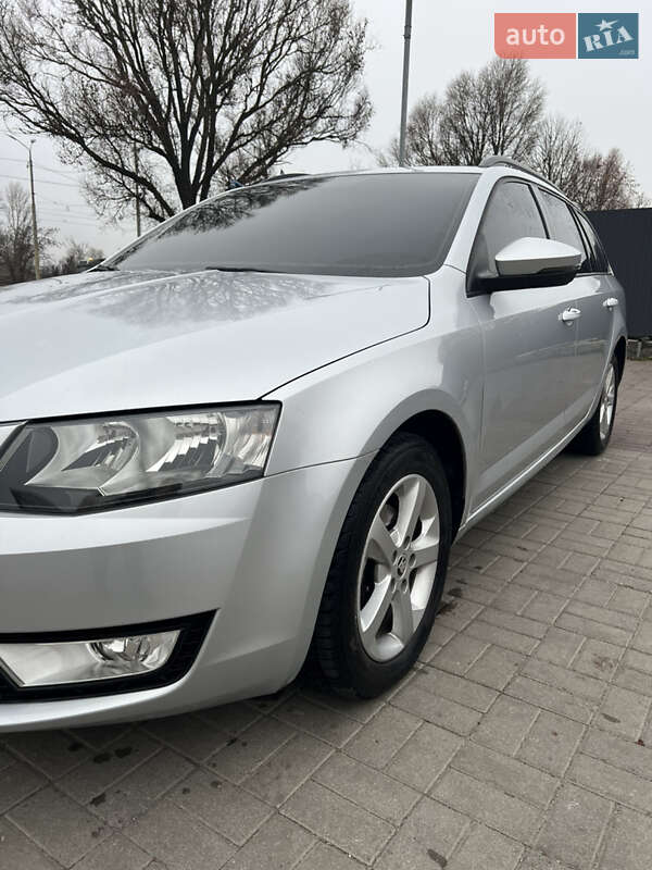 Универсал Skoda Octavia 2014 в Днепре фото 3 Универсал Skoda Octavia 2014 в Днепре