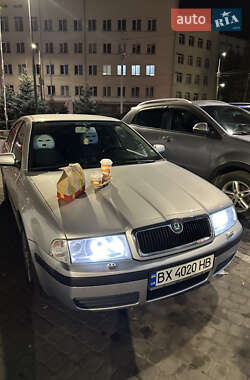 Лифтбек Skoda Octavia 2003 в Хмельницком