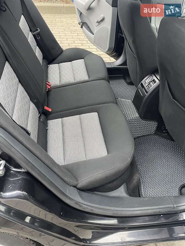 Універсал Skoda Octavia 2009 в Ковелі