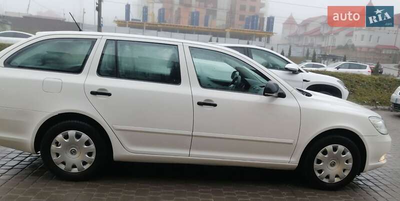 Универсал Skoda Octavia 2011 в Тернополе
