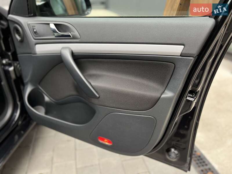 Универсал Skoda Octavia 2012 в Киеве