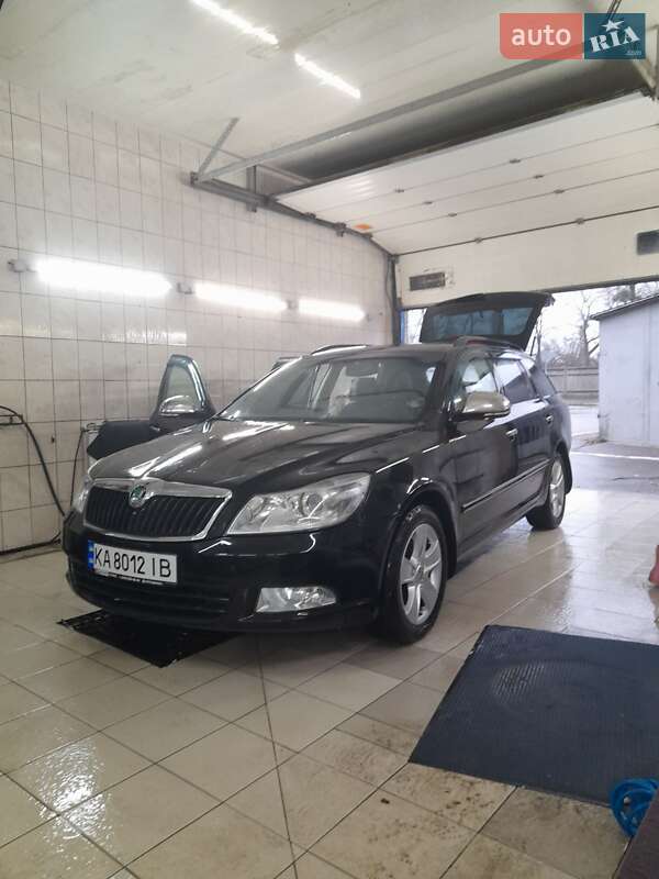Универсал Skoda Octavia 2010 в Киеве