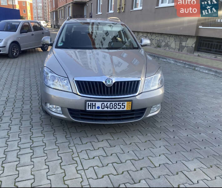 Универсал Skoda Octavia 2010 в Лубнах фото 130 Универсал Skoda Octavia 2010 в Лубнах