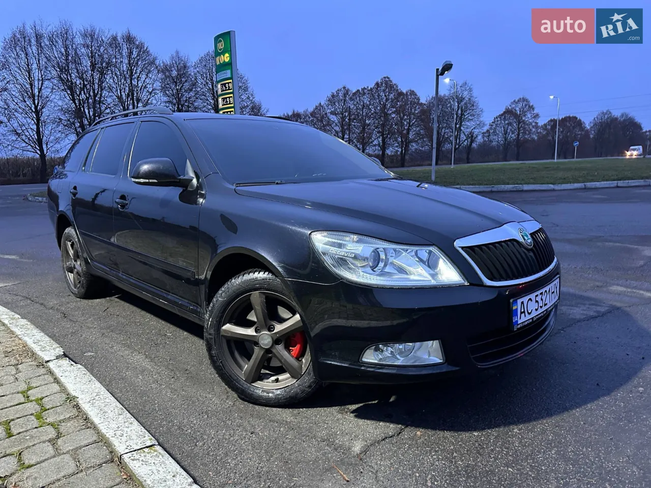 2010 Skoda Octavia - мініатюра 16