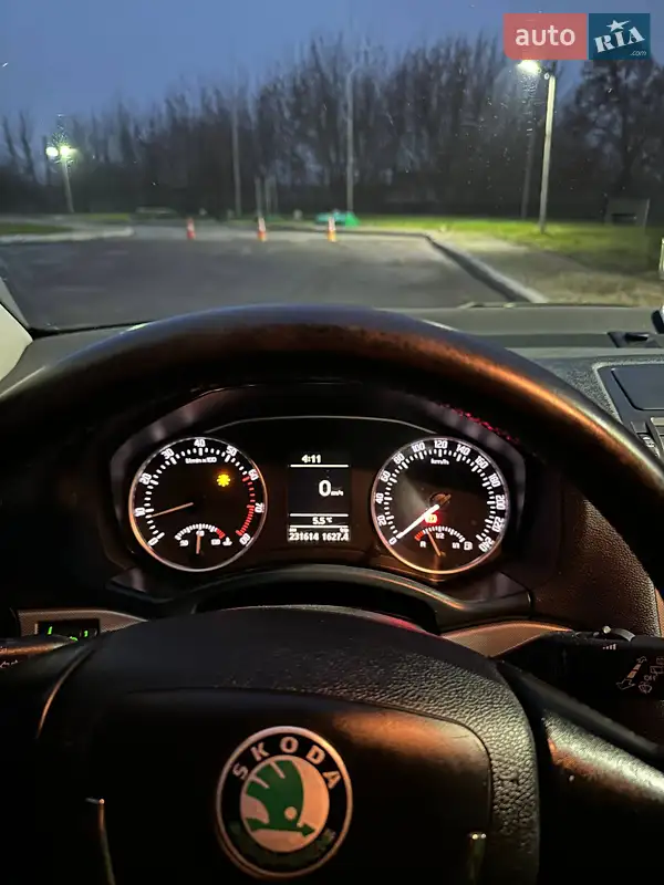 Skoda Octavia 2011 VIN TMBKK61Z8B2152442 фото оголошення 36 з 78