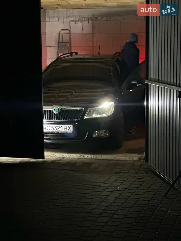 Skoda Octavia 2011 VIN TMBKK61Z8B2152442 фото оголошення 18 з 78