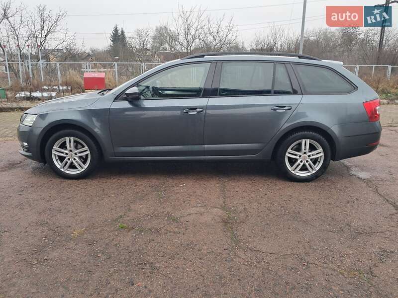 Универсал Skoda Octavia 2018 в Нововолынске