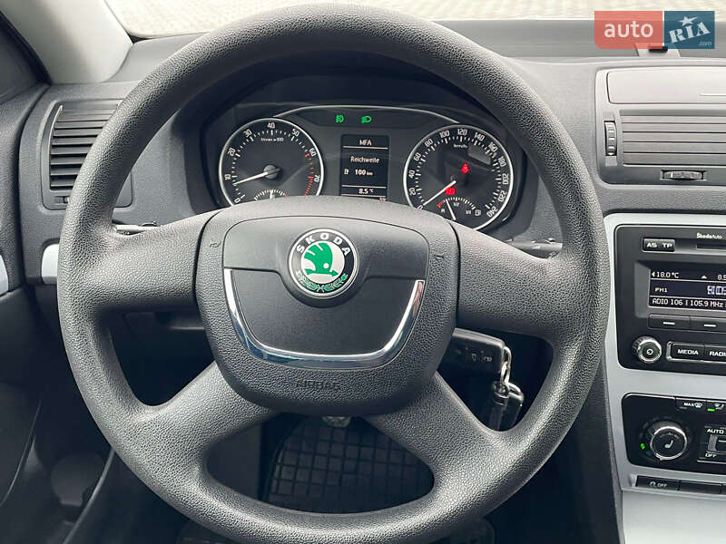 Универсал Skoda Octavia 2010 в Виннице
