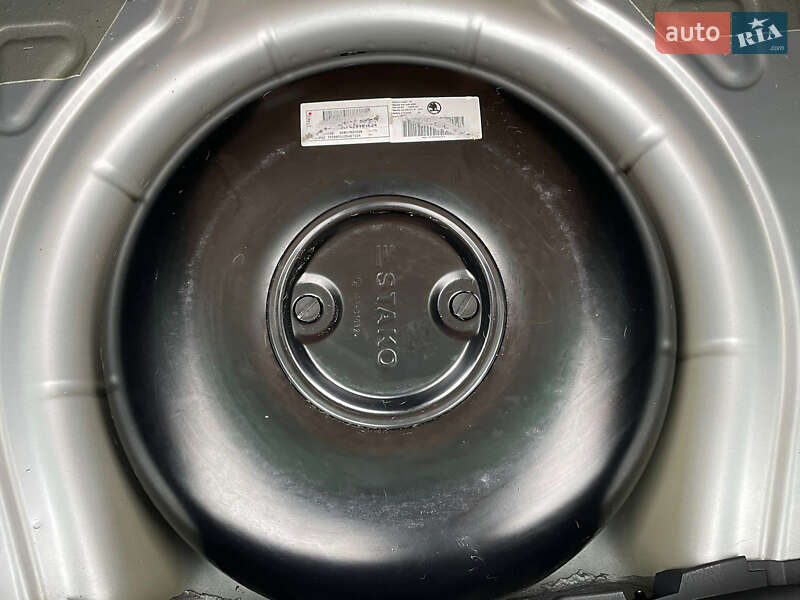 Универсал Skoda Octavia 2010 в Виннице