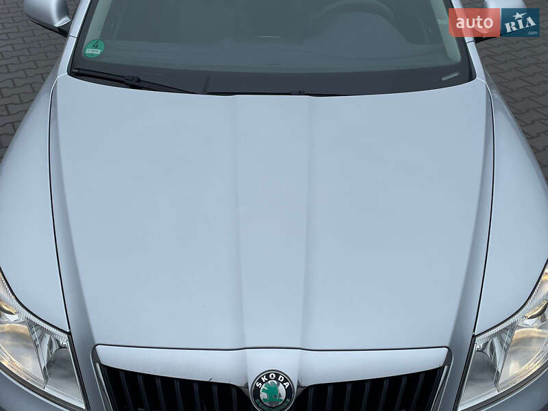 Универсал Skoda Octavia 2010 в Виннице