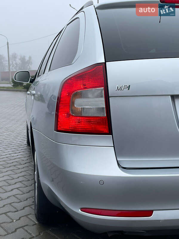 Универсал Skoda Octavia 2010 в Виннице