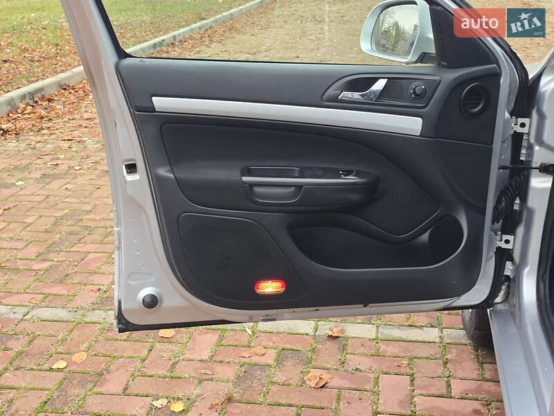 Универсал Skoda Octavia 2009 в Харькове фото 5 Универсал Skoda Octavia 2009 в Харькове