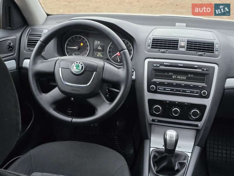 Универсал Skoda Octavia 2009 в Харькове фото 15 Универсал Skoda Octavia 2009 в Харькове