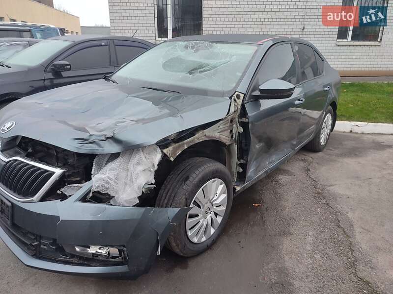Лифтбек Skoda Octavia 2017 в Днепре