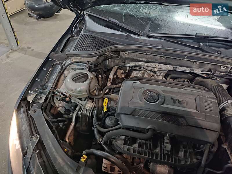 Лифтбек Skoda Octavia 2017 в Днепре