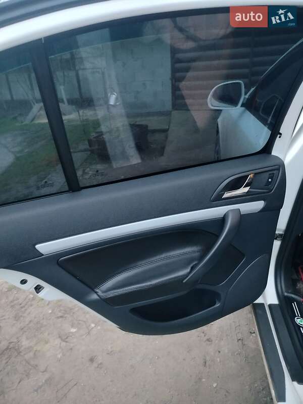 Лифтбек Skoda Octavia 2009 в Белой Церкви фото 4 Лифтбек Skoda Octavia 2009 в Белой Церкви