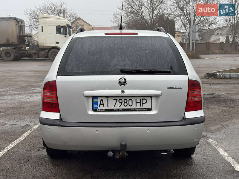 Универсал Skoda Octavia 2001 в Попельне