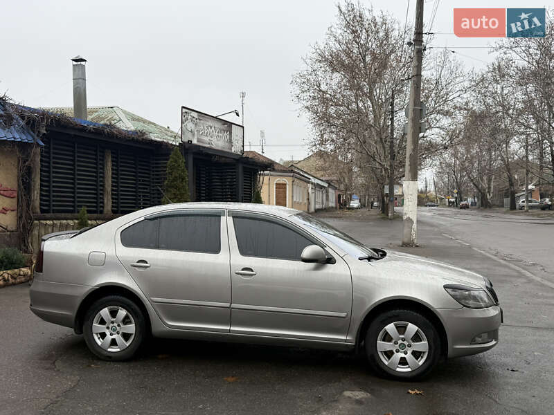 Лифтбек Skoda Octavia 2012 в Николаеве